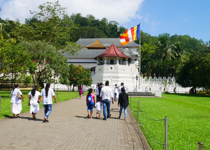 Kandy Dalada Maligawa "Temple of Tooth"